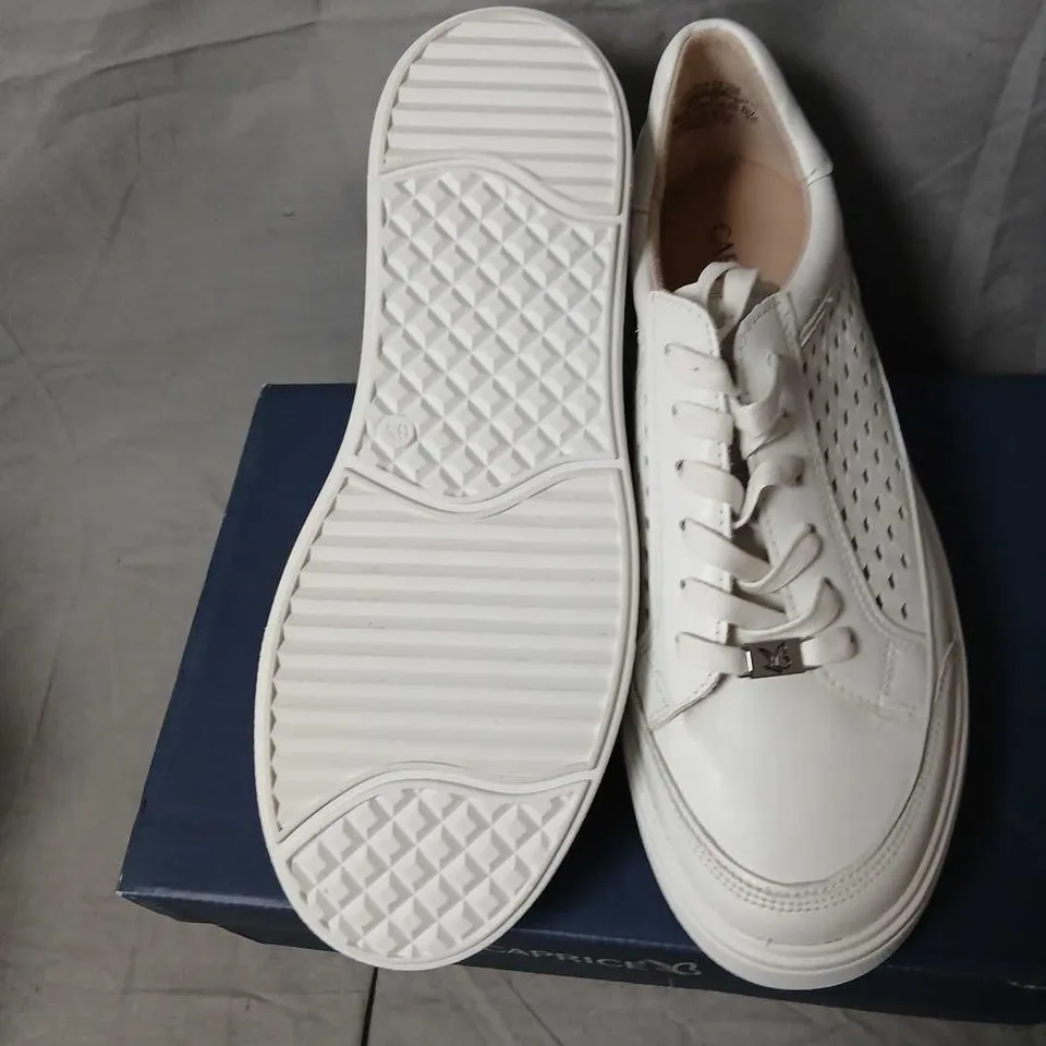 CAPRICE WOMEN'S WHITE NAPPA LEATHER SNEAKERS – UK 6½ (EU 40)