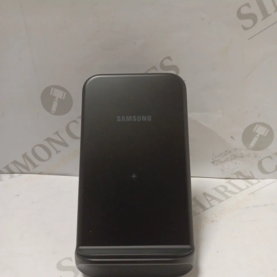 OFFICIAL SAMSUNG FOLDABLE FAST WIRELESS CHARGER STAND 9W - BLACK