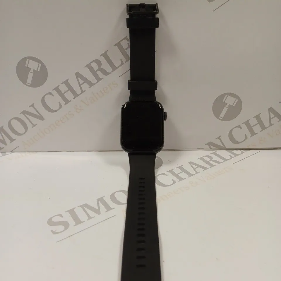 BOXED SMART WATCH IN BLACK