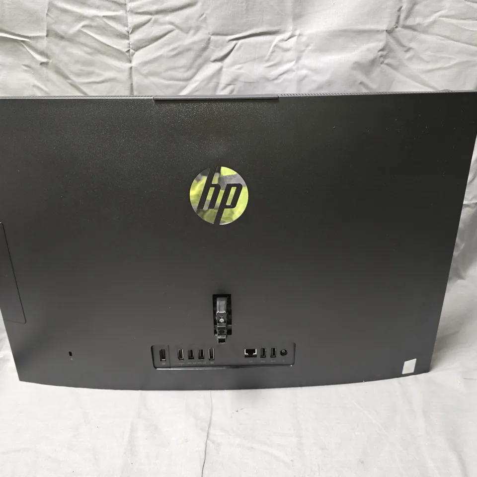 HP PRO ONE 440 ALL-IN-ONE DESKTOP PC – 23.8-INCH DISPLAY