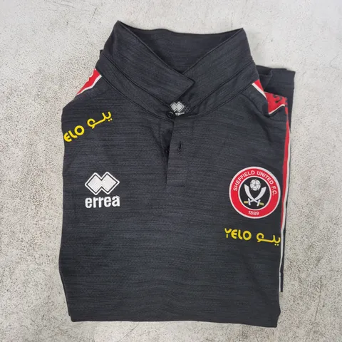 SHEFFIELD UNITED FC POLO TOP IN BLACK SIZE MEDIUM