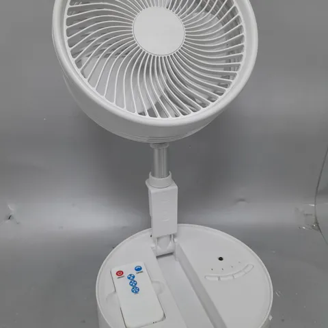 BOXED BELL & HOWELL OSCILLATING FOLDING RECHARGEABLE FAN, WHITE