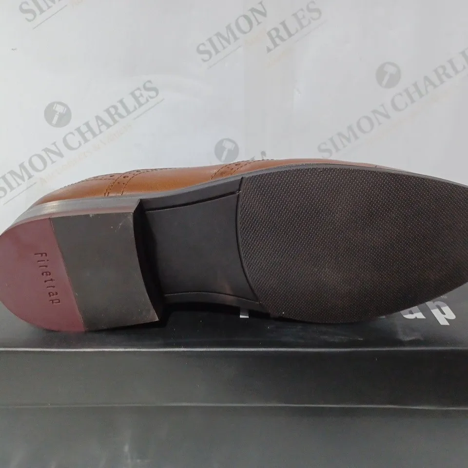 BOXED FIRETRAP SPENCER SHOES IN BROWN - SIZE 9