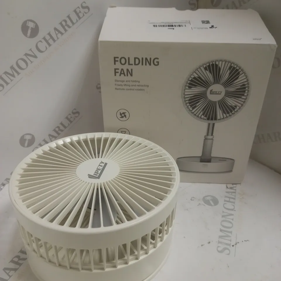 BOXED EXTENDABLE FOLDING FAN - IN WHITE