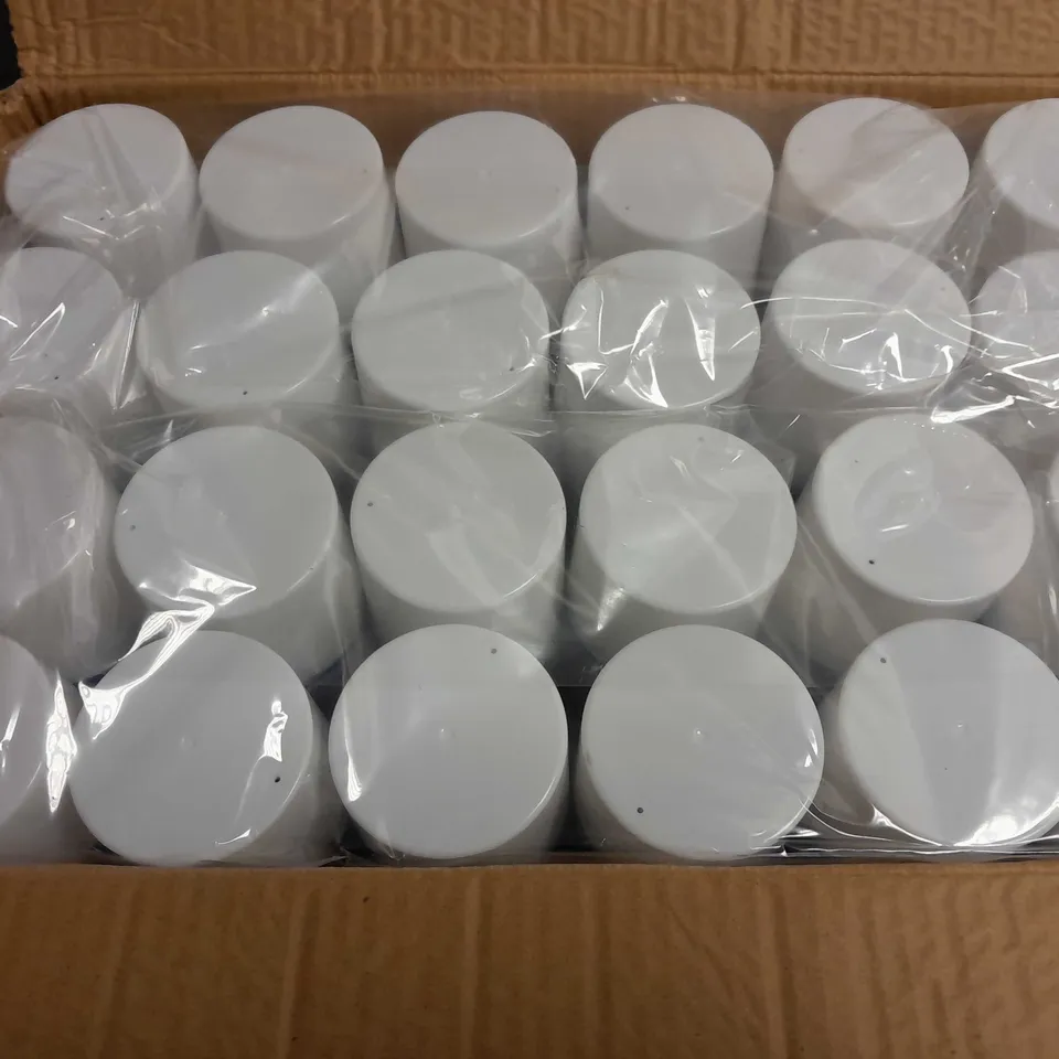 APPROXIMATELY 24 SEALED HOME & GARDEN PLASTIC SPRAY PAINT 300ML - WHITE