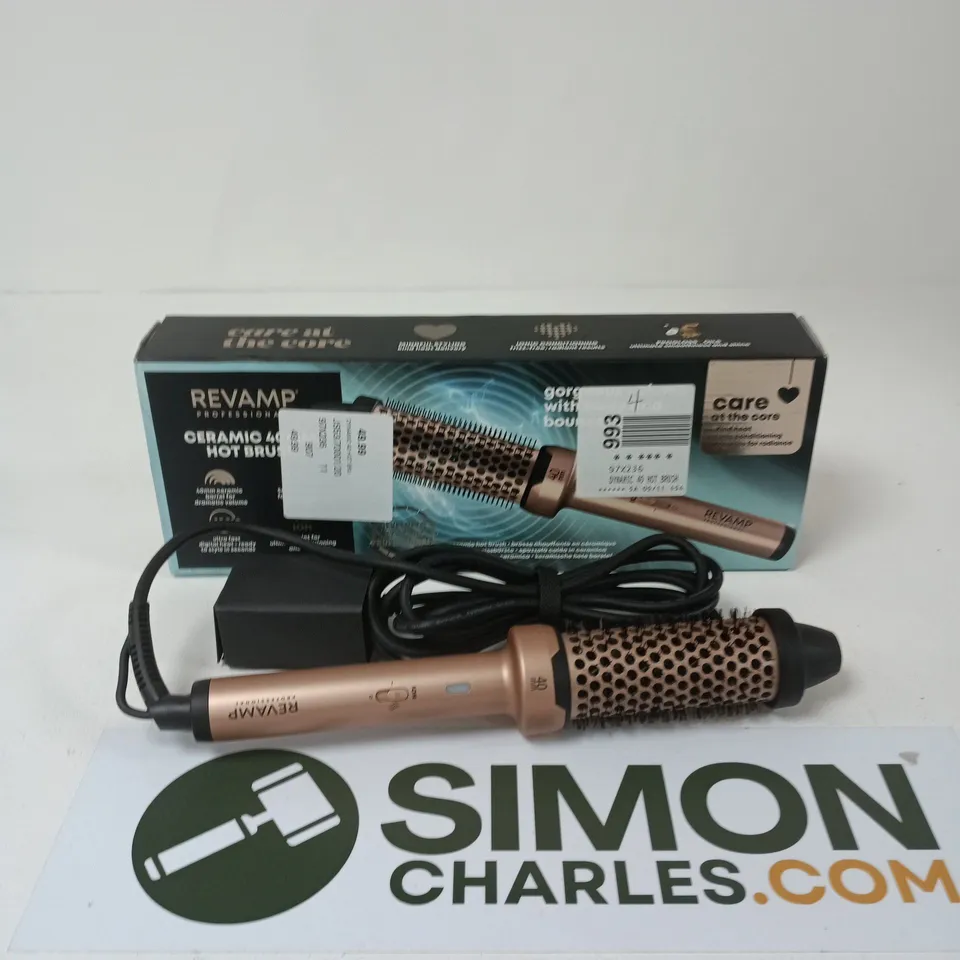 REVAMP PROFESSIONAL CERAMIC 40MM HOT BRUSH