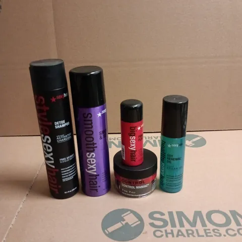 BOX OF APPROXIMATELY 10 SEXY HAIR HAIRCARE PRODUCTS TO INCLUDE STYLING WAX, STYLING POWDER AND DAILY CLARIFYING SHAMPOO
