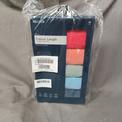 HOLLISTER CLASSIC LENGTH 4" INSEAM BOXER BRIEFS – 5 PACK, SIZE M