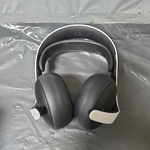 PLAYSTATION 5 PULSE ELITE WIRELESS HEADSET WHITE