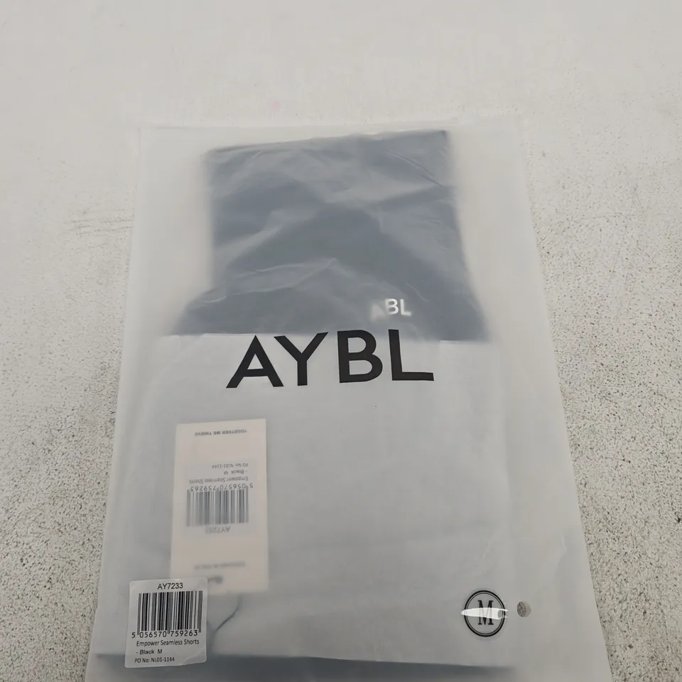 BAGGED AYBL EMPOWER SEAMLESS SHORTS – BLACK, M