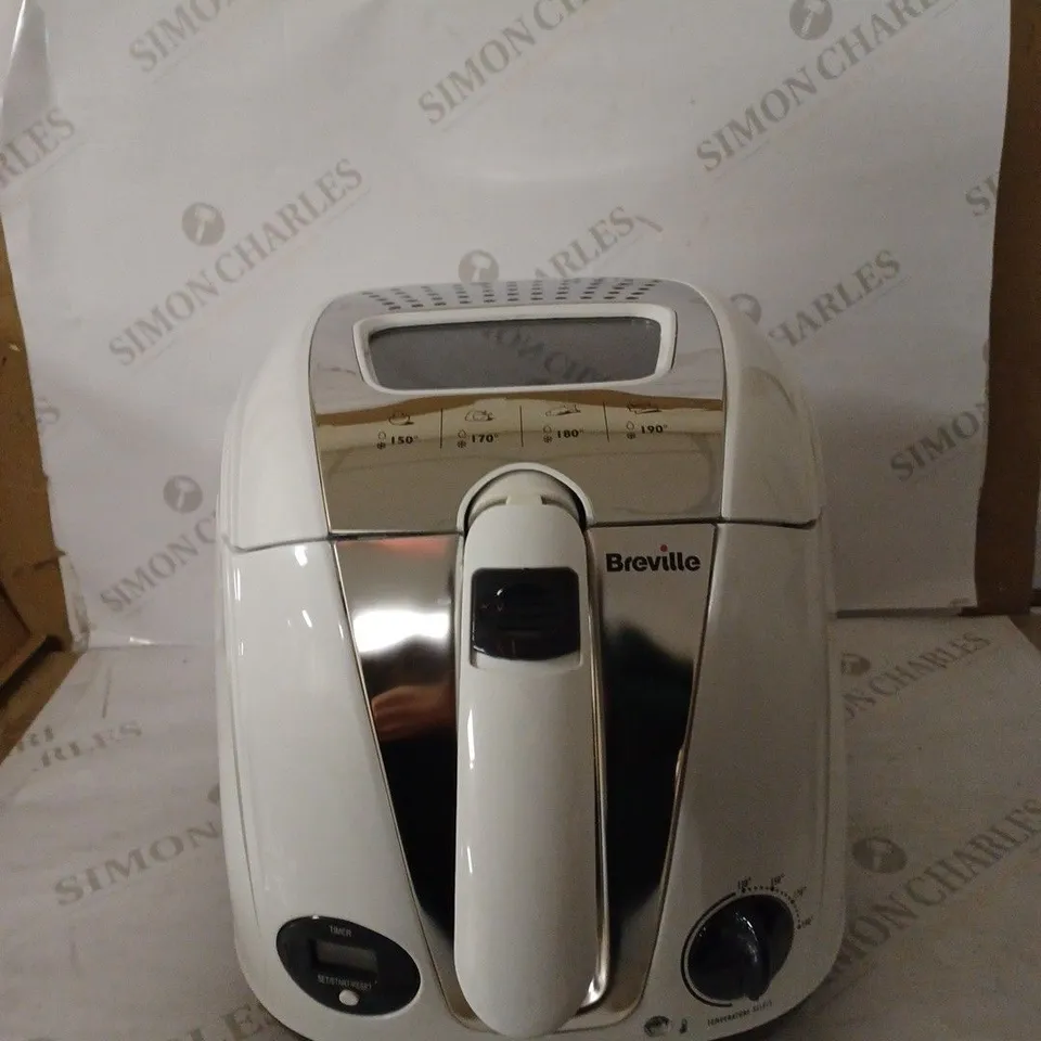 BREVILLE EASY CLEAN DIGITAL FRYER 