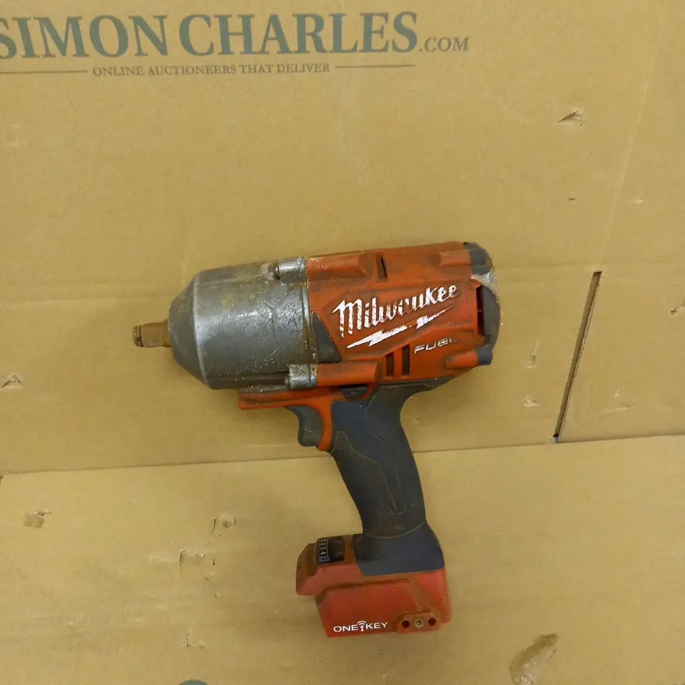 MILWAUKE CORDLESS DRILL