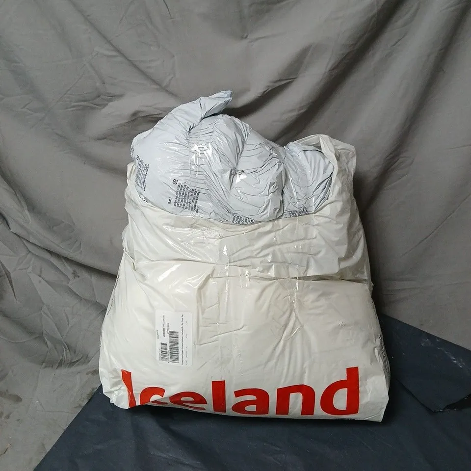 COZEE HOME CRINKLE CRUSHED VELVET AND VELVETSOFT DUVET SET UNBOXED