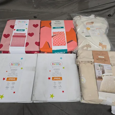 APPROXIMATELY 15 ASSORTED ITEMS TO INCLUDE RUFFLE EDGE DUVET SET, BABY SLEEPING BAG, KIDS MATTRESS PROTECTOR, ETC
