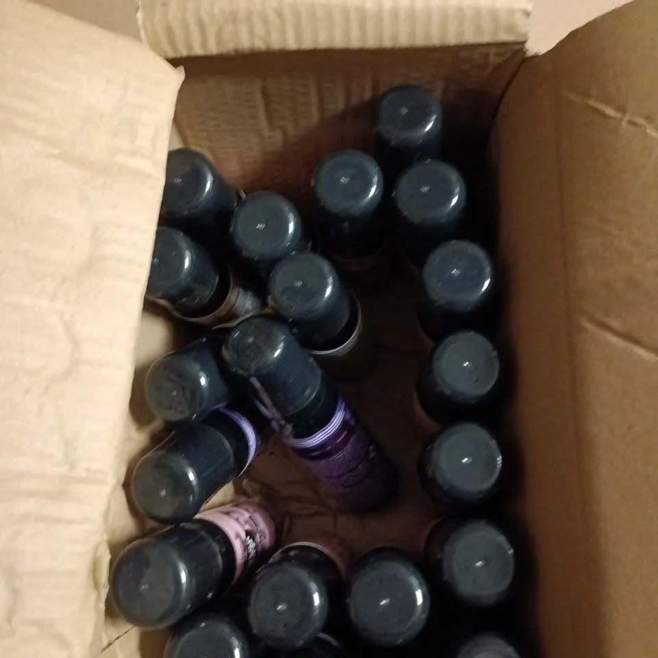 BOX OF APPROXIMATELY 20 ASSORTED MATRIX BLOW DRY TEMP COLOUR 