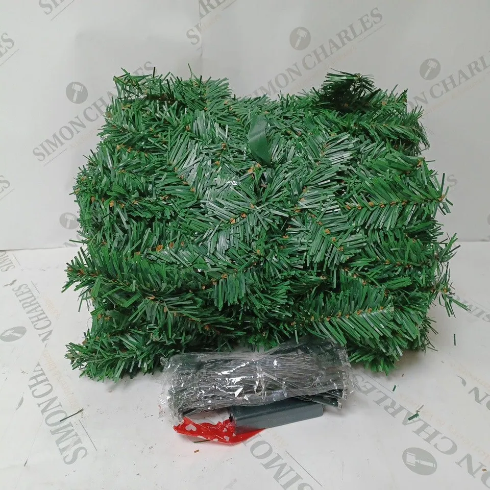 CHRISTMAS MANTLE PIECE DECORATION WITH LED LIGHTS