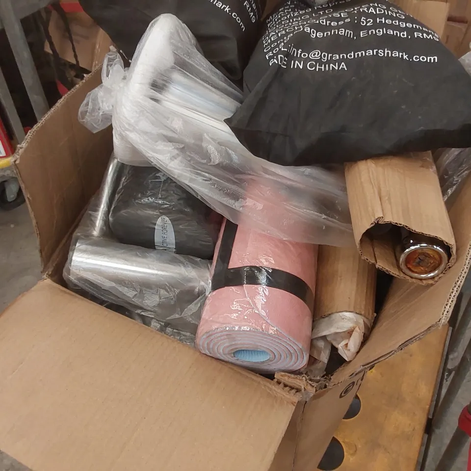 CAGE OF ASSORTED CONSUMER PRODUCTS/FURNITURE PARTS INCLUDING: YOGA MAT, FOAM ROLLER ECT // CAGE NOT INCLUDED 