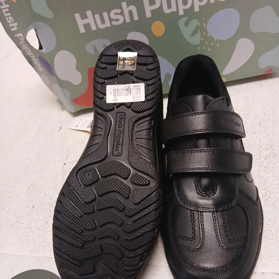 HUSH PUPPIES BLACK VELCRO TRAINERS – UK SIZE 4