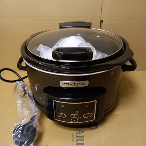 CROCK POT SLOW COOKER