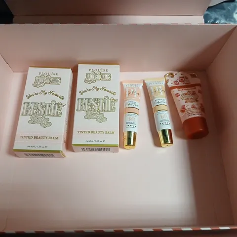 PLOUISE BEAUTY GIFT SET TO INCLUDE HAND CREAM, BEAUTY BALM AND BASE CORRECTOR