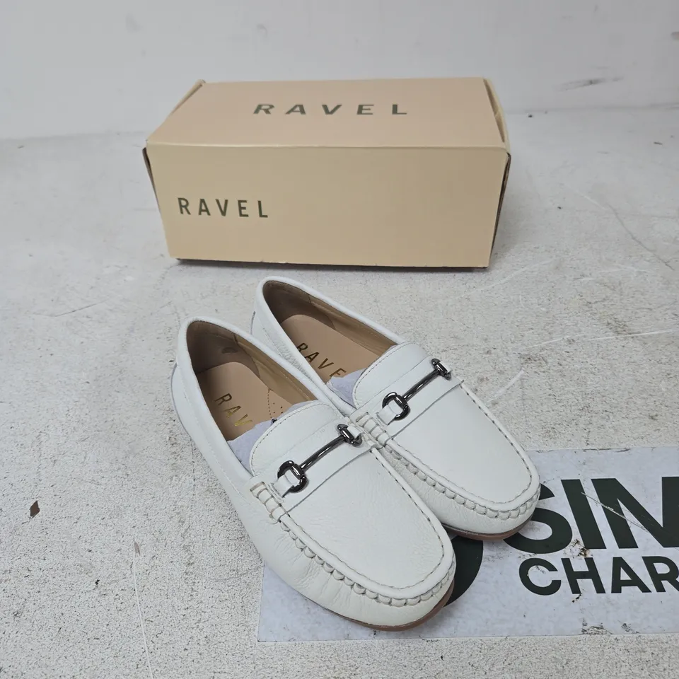 RAVEL DUTTON WHITE LEATHER LOAFERS – UK 4 (EUR 37) – PAIR