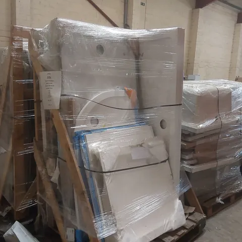 PALLET CONTAINING APPROXIMATELY 18x MIXED SOLID STONE RESIN SHOWER TRAYS