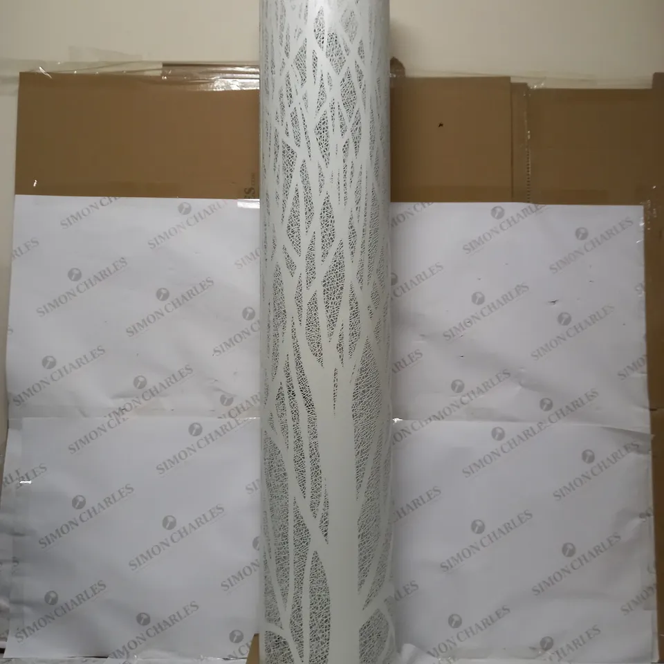 DEVON FLOOR LAMP MATTE WHITE FINISH