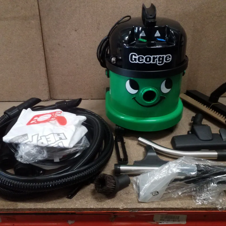 BOXED GEORGE GVE370 WET VACUUM CLEANER TO SHAMPOO & DEEP CLEAN CARPETS 