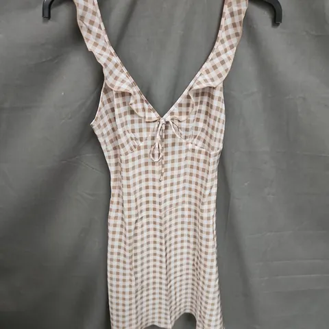 REALISATION THE HAZEL MINI DRESS IN TAN GINGHAM SIZE S