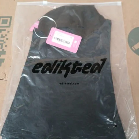 EDIKTED BLACK CAMISOLE WITH BUILT-IN CUPS – SIZE M
