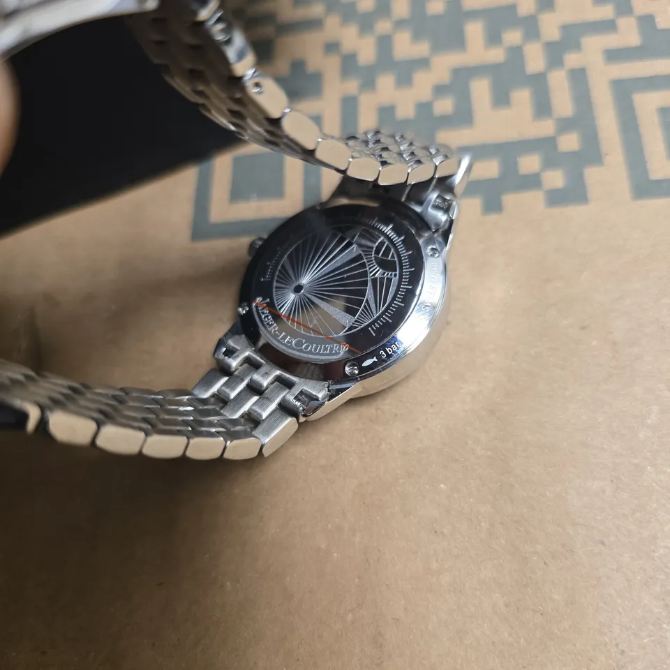 JAEGER-LECOULTRE LADIES' WRISTWATCH WITH DIAMOND MARKERS & MOTHER-OF-PEARL DIAL – BOXED