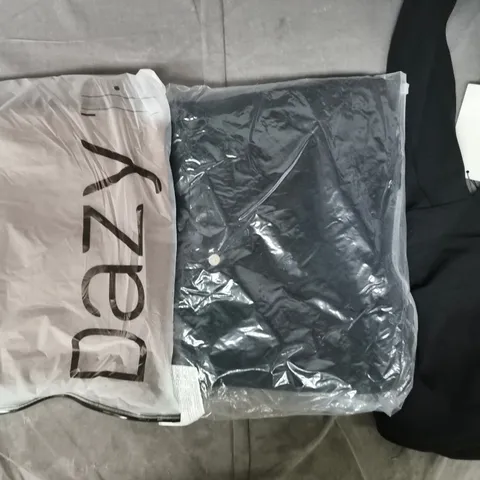 APPROXIMATELY 20 ASSORTED CLOTHING AND FASHION PRODUCTS IN VARIOUS STYLES AND SIZES - COLLECTION ONLY