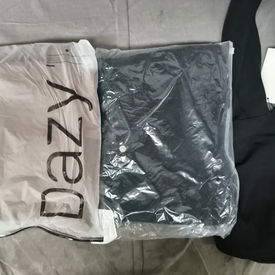 APPROXIMATELY 20 ASSORTED CLOTHING AND FASHION PRODUCTS IN VARIOUS STYLES AND SIZES - COLLECTION ONLY