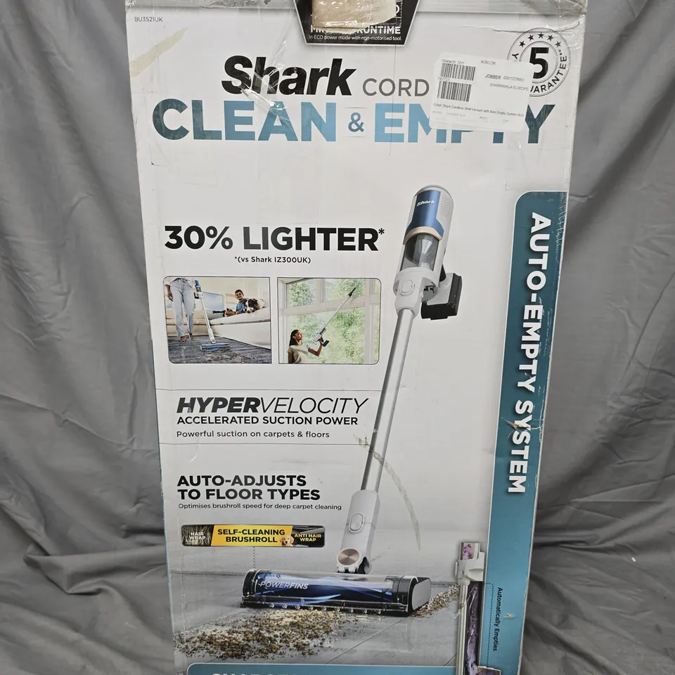 SHARK CORDLESS STICK VACUUM WITH AUTO EMPTY SYSTEM BU3521UK