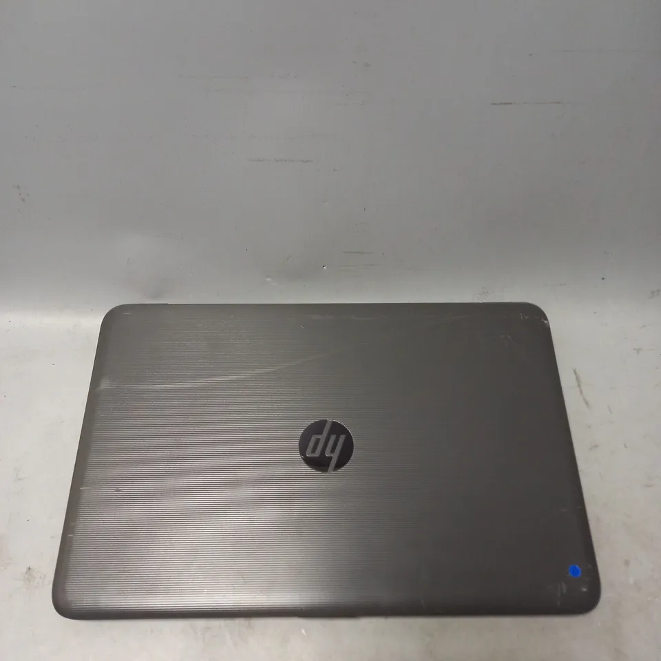 HP 250 G5 LAPTOP IN GREY