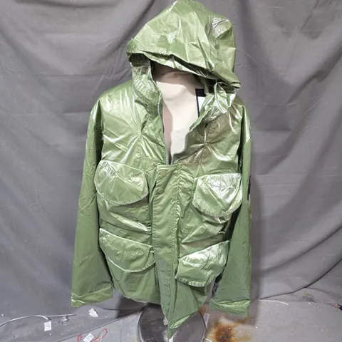 WEEKEND OFFENDER OLIVE GREEN PADDED HOODED JACKET – SIZE L