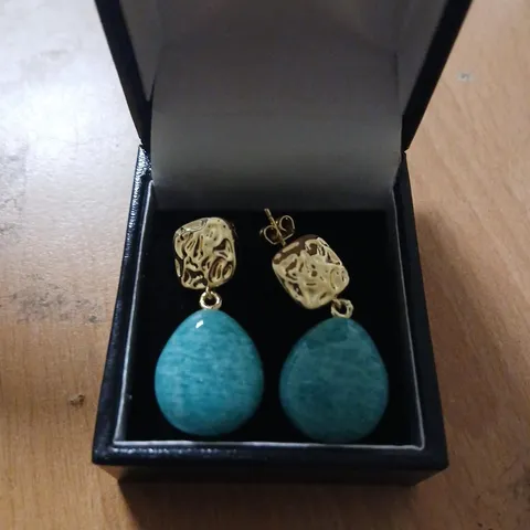 MALIKA SEMI PRECIOUS PEBBLE DROP EARRINGS