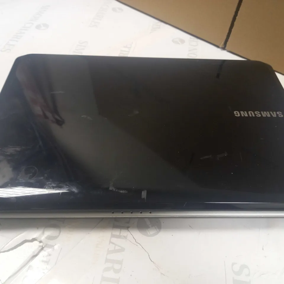 SAMSUNG RV510 LAPTOP