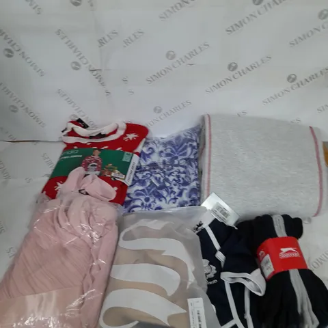 LARGE BOX OF ASSORTED CLOTHING ITEMS IN VARIOUS COLOURS AND SIZES INCLUDING TROUSERS , TOPS AND JUMPERS 