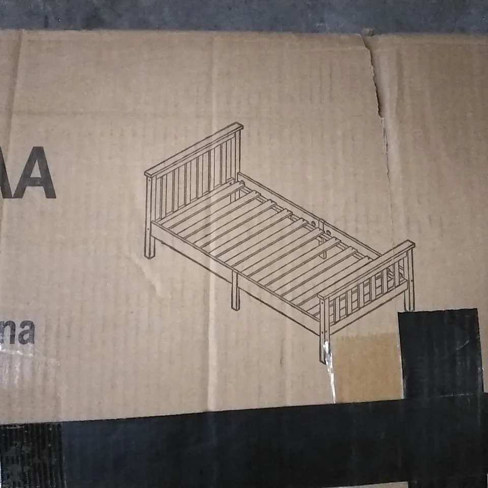 BOXED PINE SINGLE BED FRAME WHITE (1 BOX)