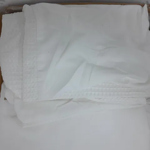 SUPERSOFT BY COZEE HOME WAFFLE KNIT 4 PIECE DUVET SET - WHITE - DOUBLE