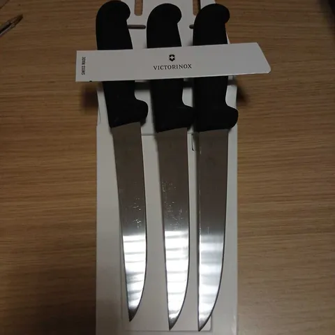 VICTORINOX 3-PIECE KNIFE SET – SWISS MADE