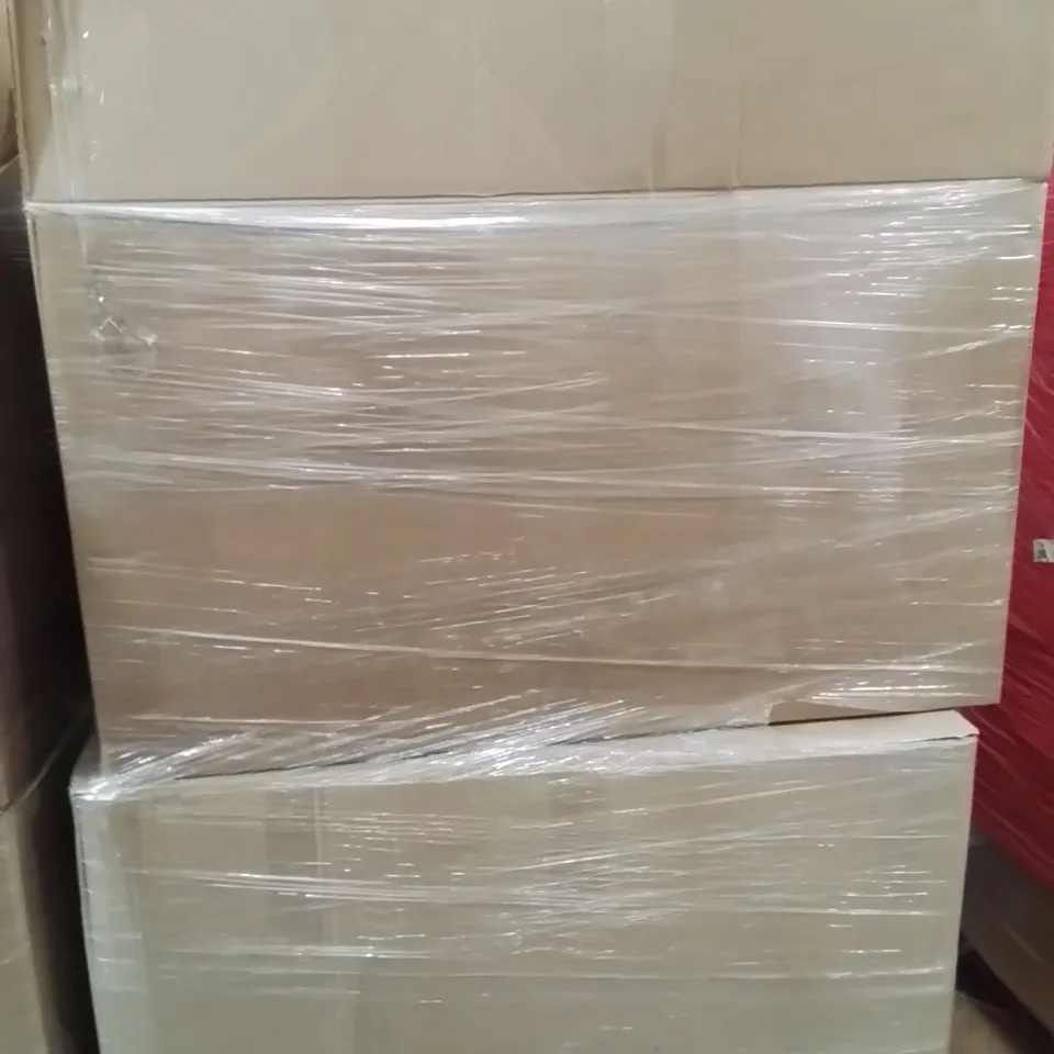 PALLET CONTAINING A VERY LARGE QUANTITY OF ASSORTED PILLOWS AND RELATED BEDDING/COMFORT PRODUCTS ECT