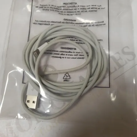 APPLE LIGHTNING TO USB CABLE