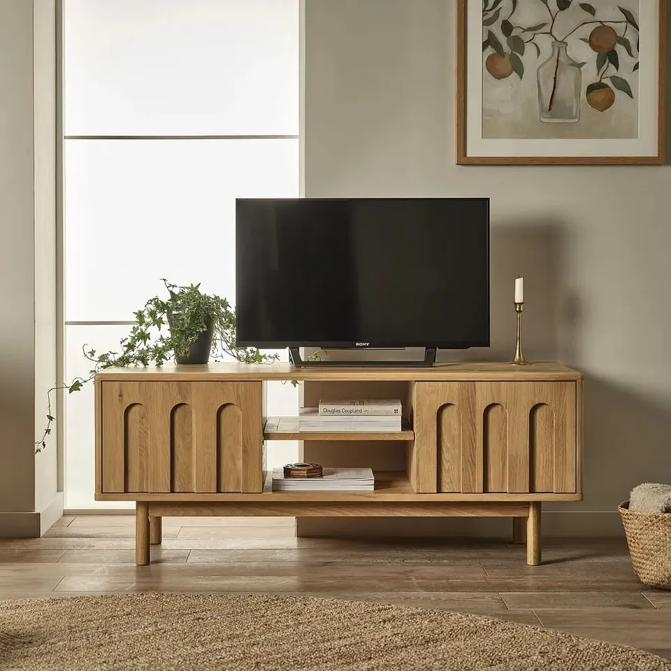 BOXED BELGRAVE TV UNIT - NATURAL OAK (1 BOX)