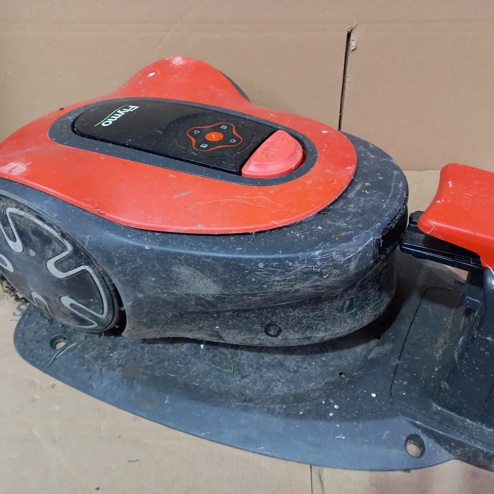 FLYMO EASILIFE 150 GO ROBOTIC LAWN MOWER