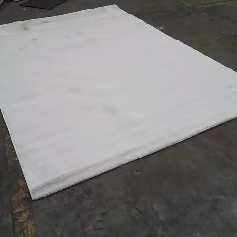 QUALITY DESIGNER AREA RUG - APPROXIMATELY 290X200CM