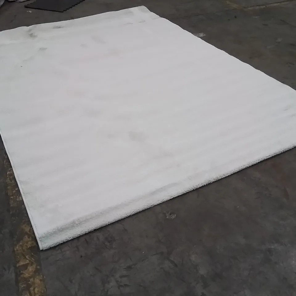 QUALITY DESIGNER AREA RUG - APPROXIMATELY 290X200CM