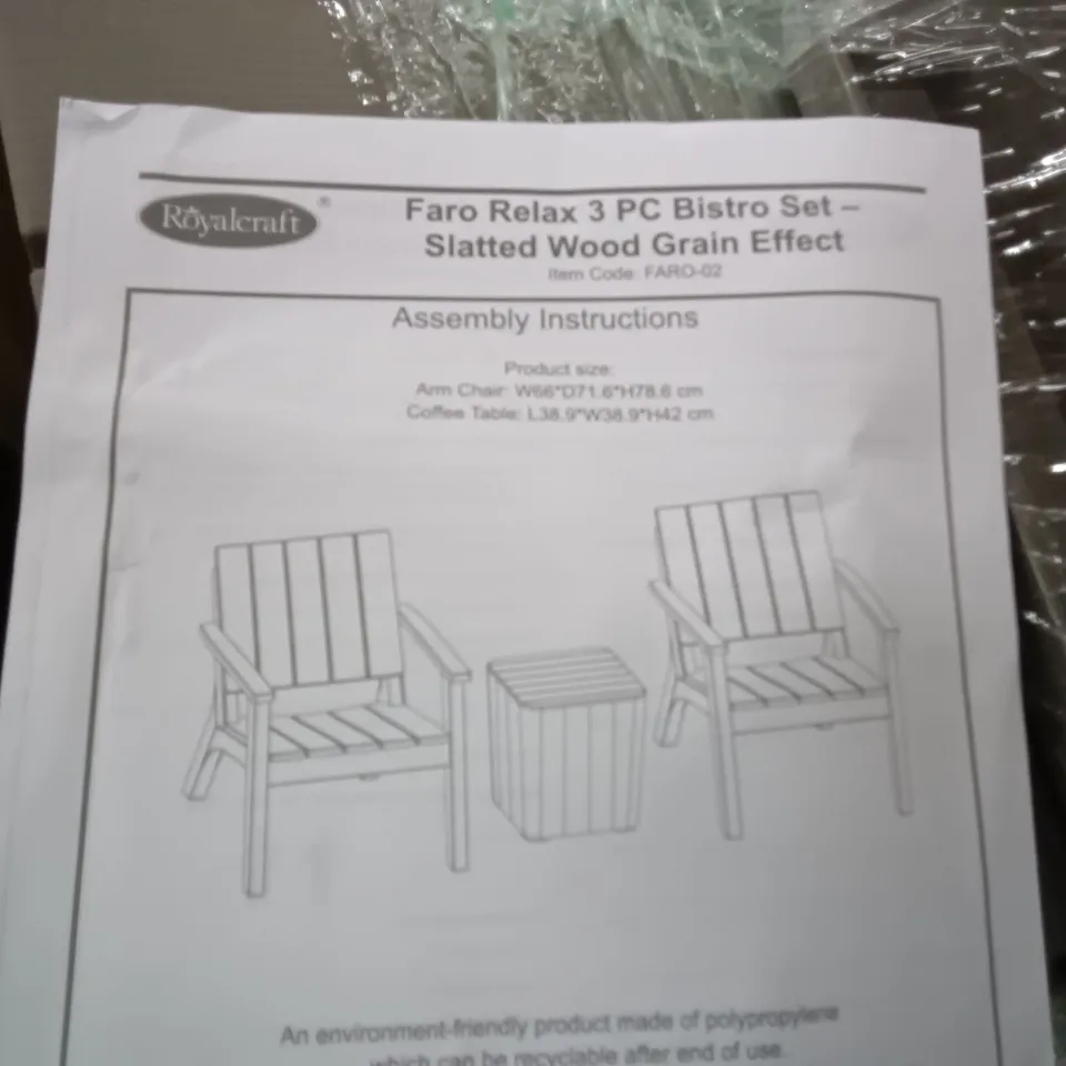 ROYALCRAFT FARO RELAX 3-PIECE BISTRO SET IN SLATTED WOOD GRAIN EFFECT