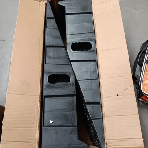 BOXED TITAN PRODUCTS PAIR OF LIFT RAMPS